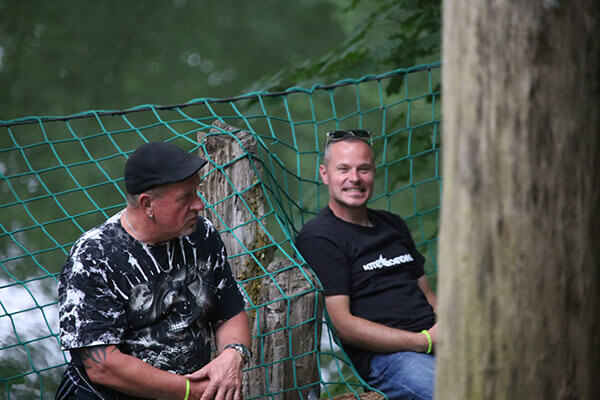 Bei Tageslicht hat Mike Pause
